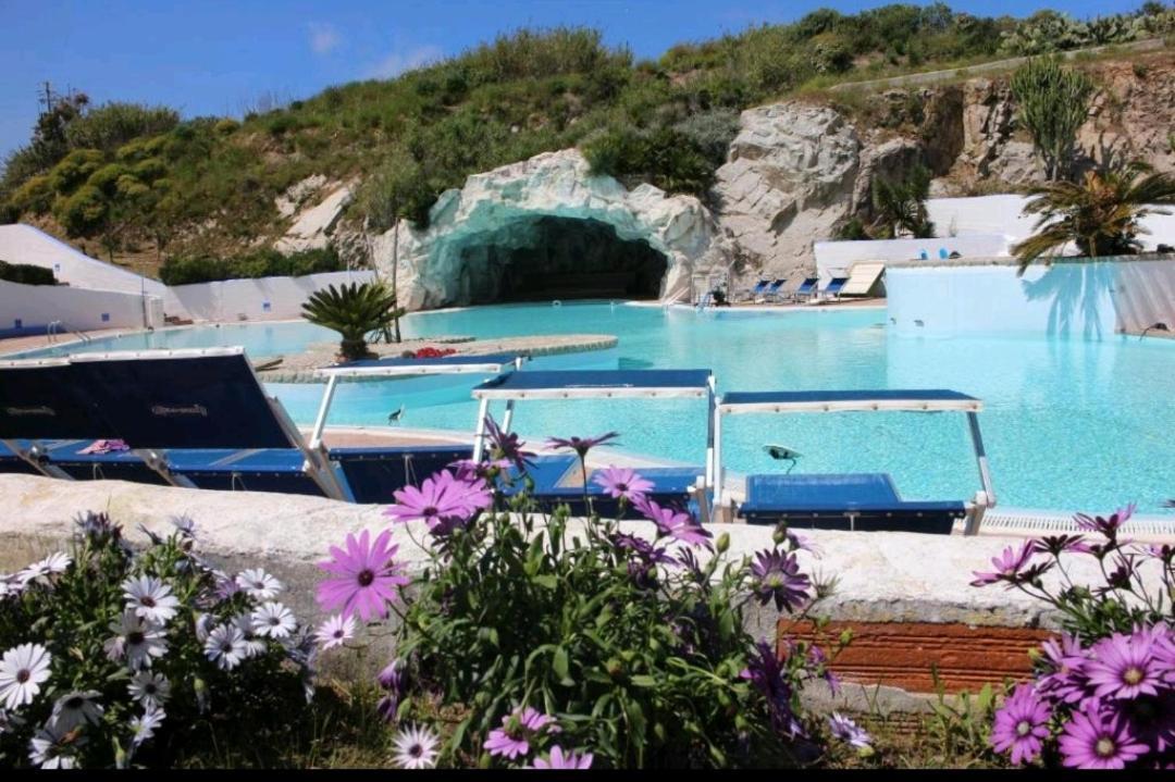 Bed and Breakfast Relais Du Port Santa Teresa di Gallura Esterno foto